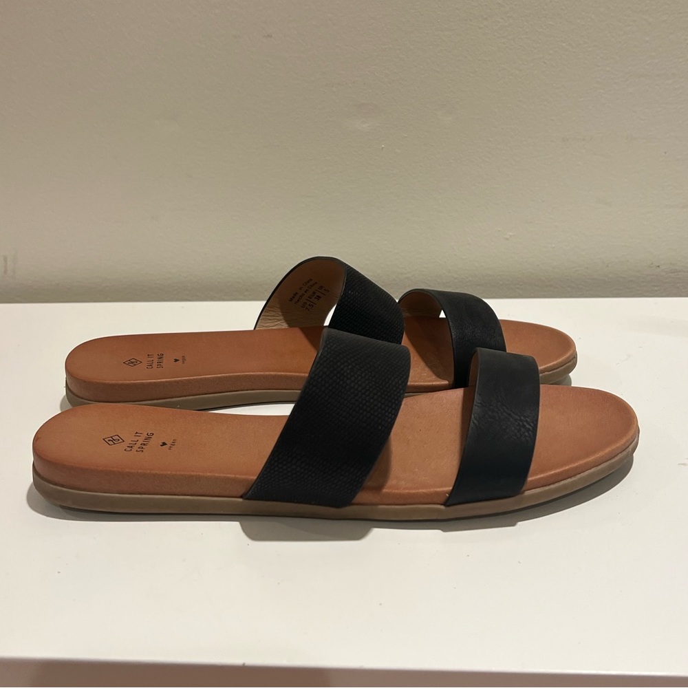 Call it Spring Sandals - Picture 2 of 6